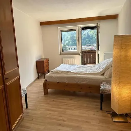 Geraeumige Rustikale Tiroler 1-8 Personen Apartment *